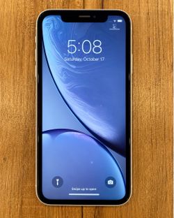 iPhone XR 128GB – Unlocked – 90% Battery Health