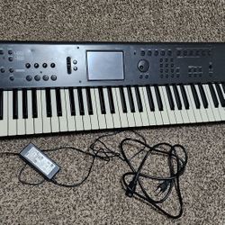 Korg M50 Keyboard 