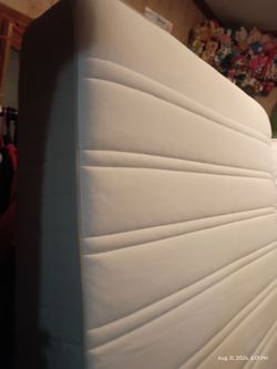 TWIN MATTRESS
