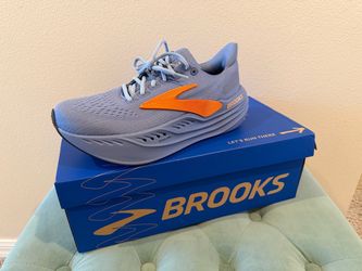 Brooks Running Sneaker with Original Box