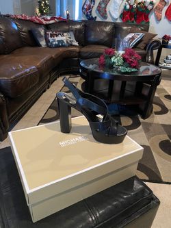 Michael Kors Black Audrina Platform Heels Size 9.5