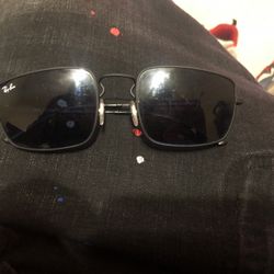 RAY BAN SUNGLASSES 