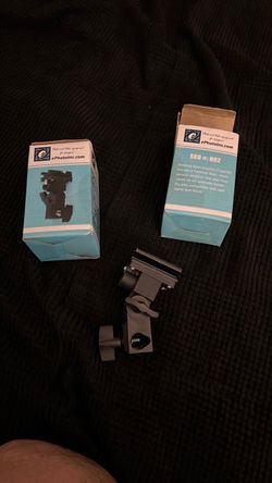 ePhotoInc H02 Hotshoe Flash Bracket Type B