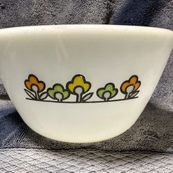 Vintage Fire-King Tulip Garden Mixing Bowl