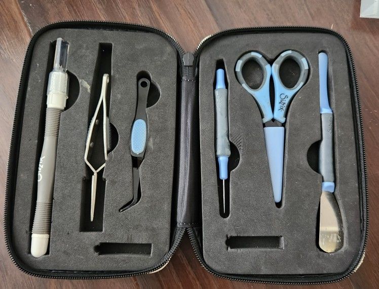 Sizzix Tool Kit With Case