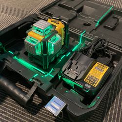 Dewalt Laser 360 Green Light