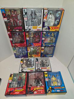 Mafex Figures