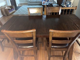 6 Pc Dinning Table