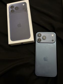 iPhone 17pro max  Deep blue