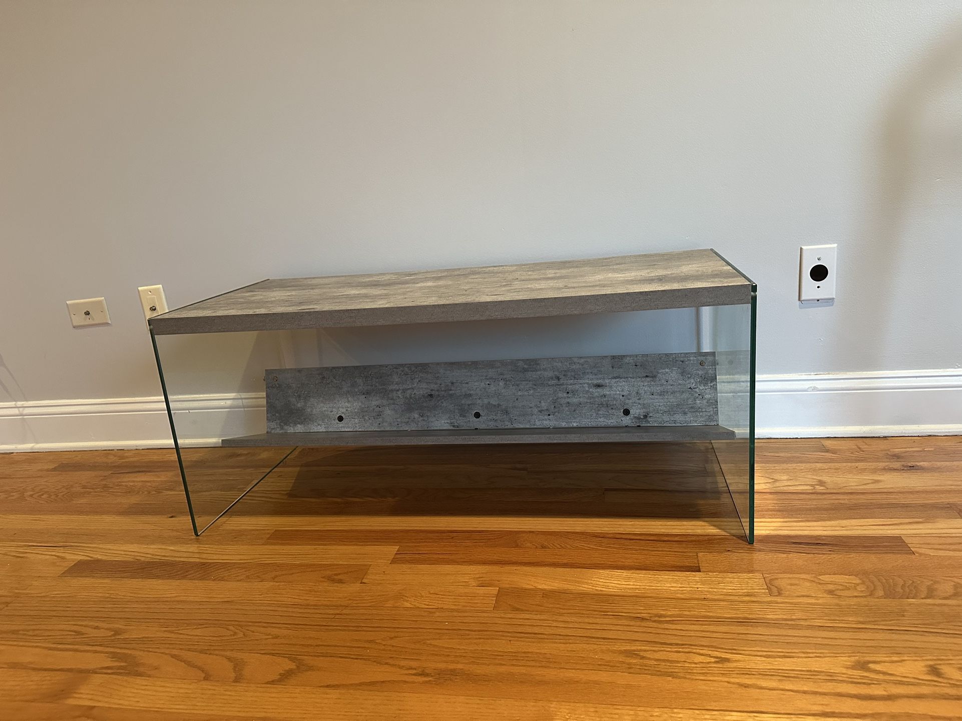 ✨ Modern Chic Coffee Table – Sleek, Sturdy & Stylish ✨