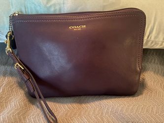 Coach New York Leather Wristlet Clutch