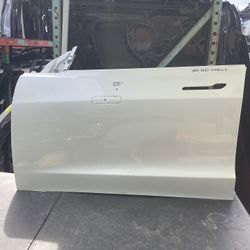 2017 - 2023 TESLA MODEL 3 - DRIVER DOOR OEM 