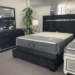 MEMORIAL DAY PRE-SALE, elegant upholstery 5pc bedroom set w/ FREE MATTRESS 40% OFF.