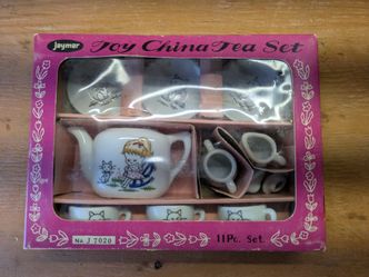 Vintage Jaymar Toy China Tea Set