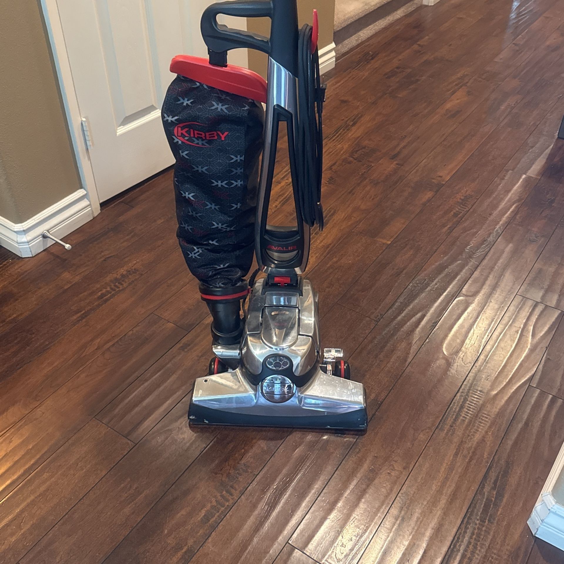 KIRBY Vacuum - New Condition