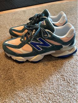 New balance 9060 men’s size 9