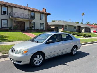 2004 Toyota Corolla