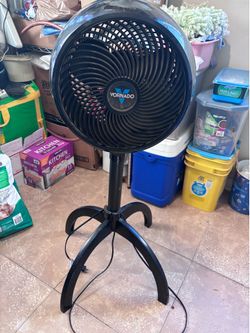Large vornado pedestal fan air accelerator
