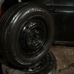 Toyota Camry 2004 Wheels And Tires (contact info removed) 200$