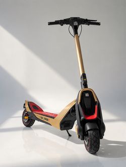 NAVEE UT5 Ultra X Electric Scooter – New