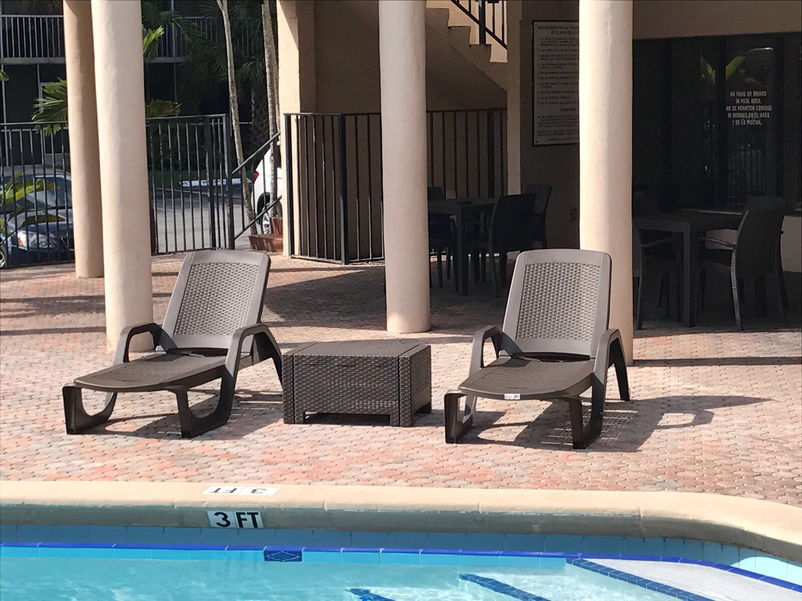 Brand new lounge chairs , sillas de piscina / cama de piscina / outdoor furniture