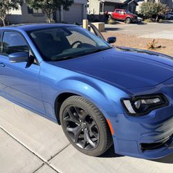 2022 Chrysler 300 Touring