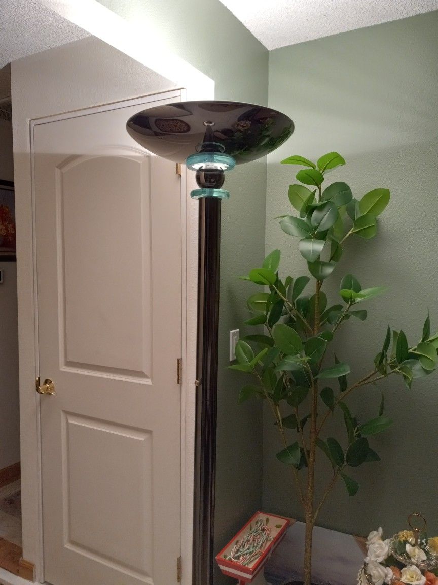 Halogen Torchiere Floor Lamp