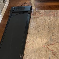 Desk Treadmill w/remote