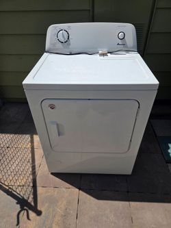 Amana Gas Dryer in excellent working condition.