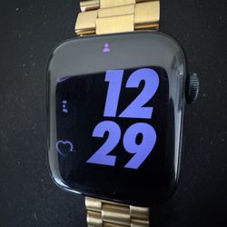 Series 8 Apple Watch 