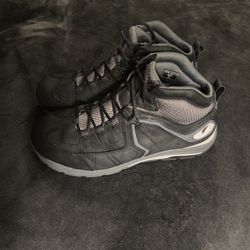 Red Wing CoolTech™ Waterproof Composite-Toe Work Shoe – Size 11