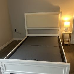 Queen Bed Frame with adjustable base