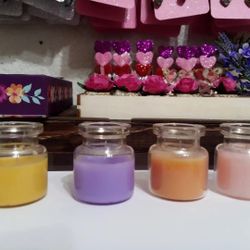 Dollhouse Miniature Yarn Balls And Scented Candles