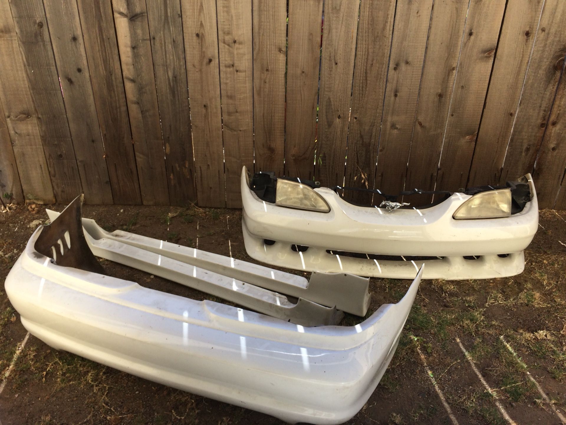 Fiberglass Saleen Mustang Body Kit 94-98