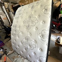 Full Size Mattress