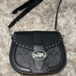 Black Coach crossbody 