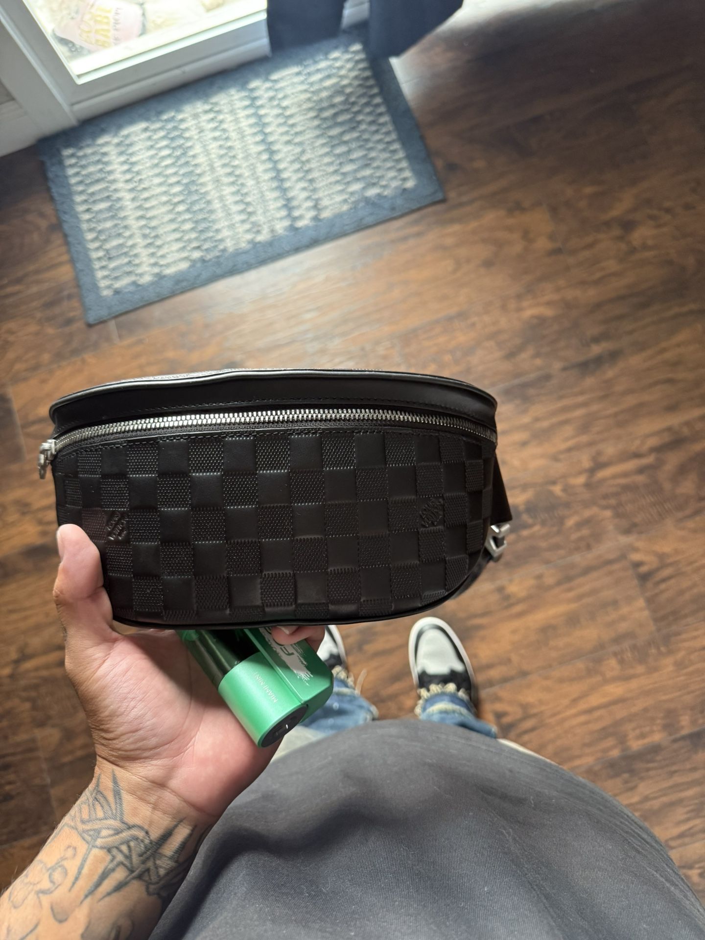 louis vuitton damier infini campus bumbag