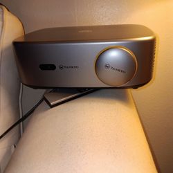 Vankyo  Smart  Projector