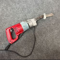 Milwaukee Heavy Duty Saw