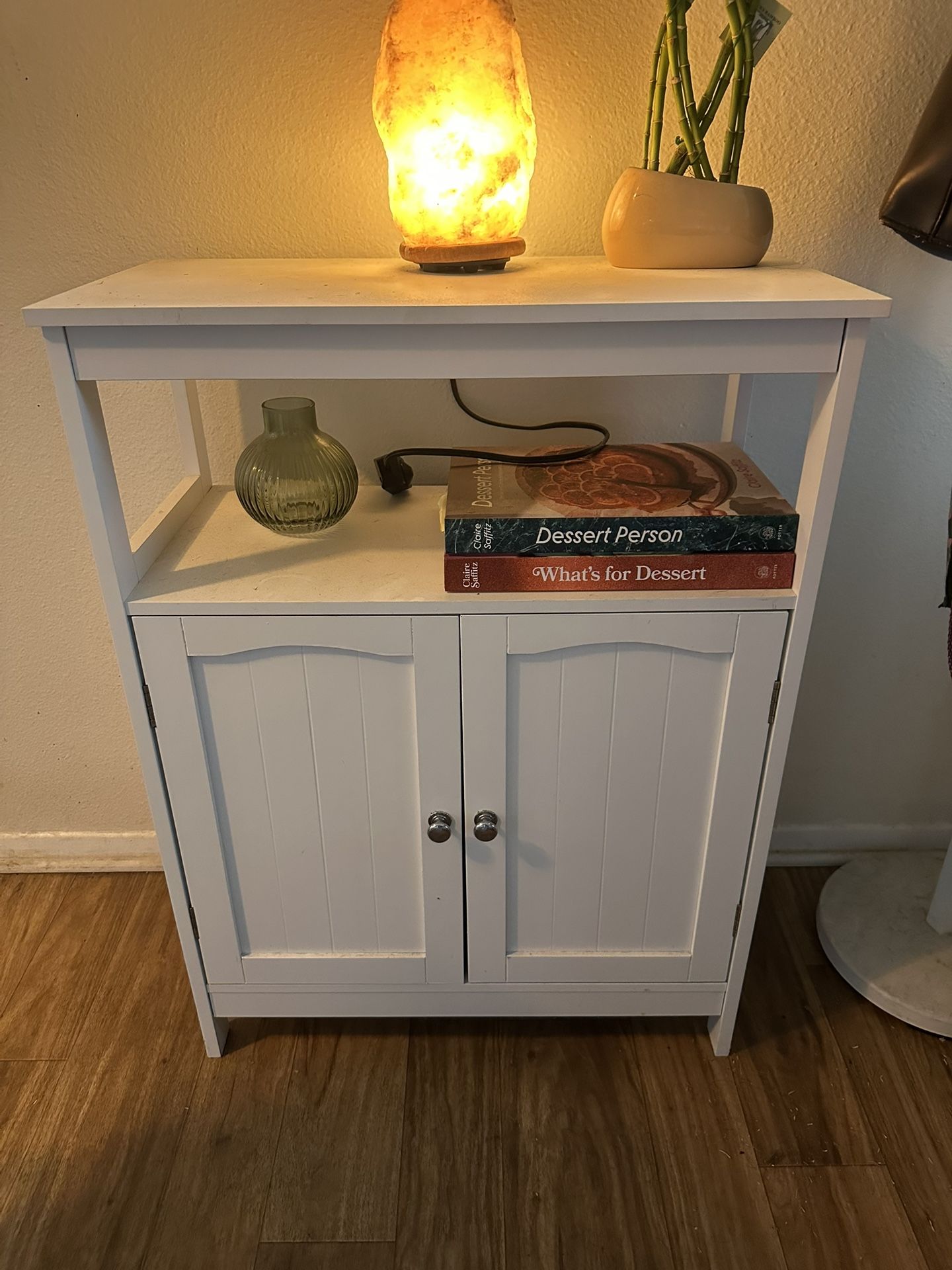 Shelf / Storage
