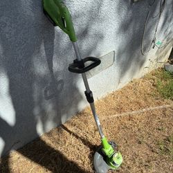 Greenworks Electric string trimmer