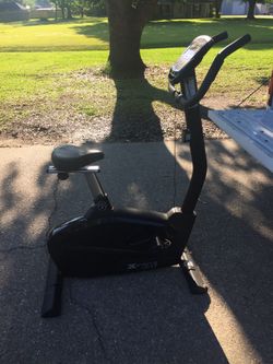 Xterra Fitness UB1.7 upright bike. for Sale in Addis LA OfferUp