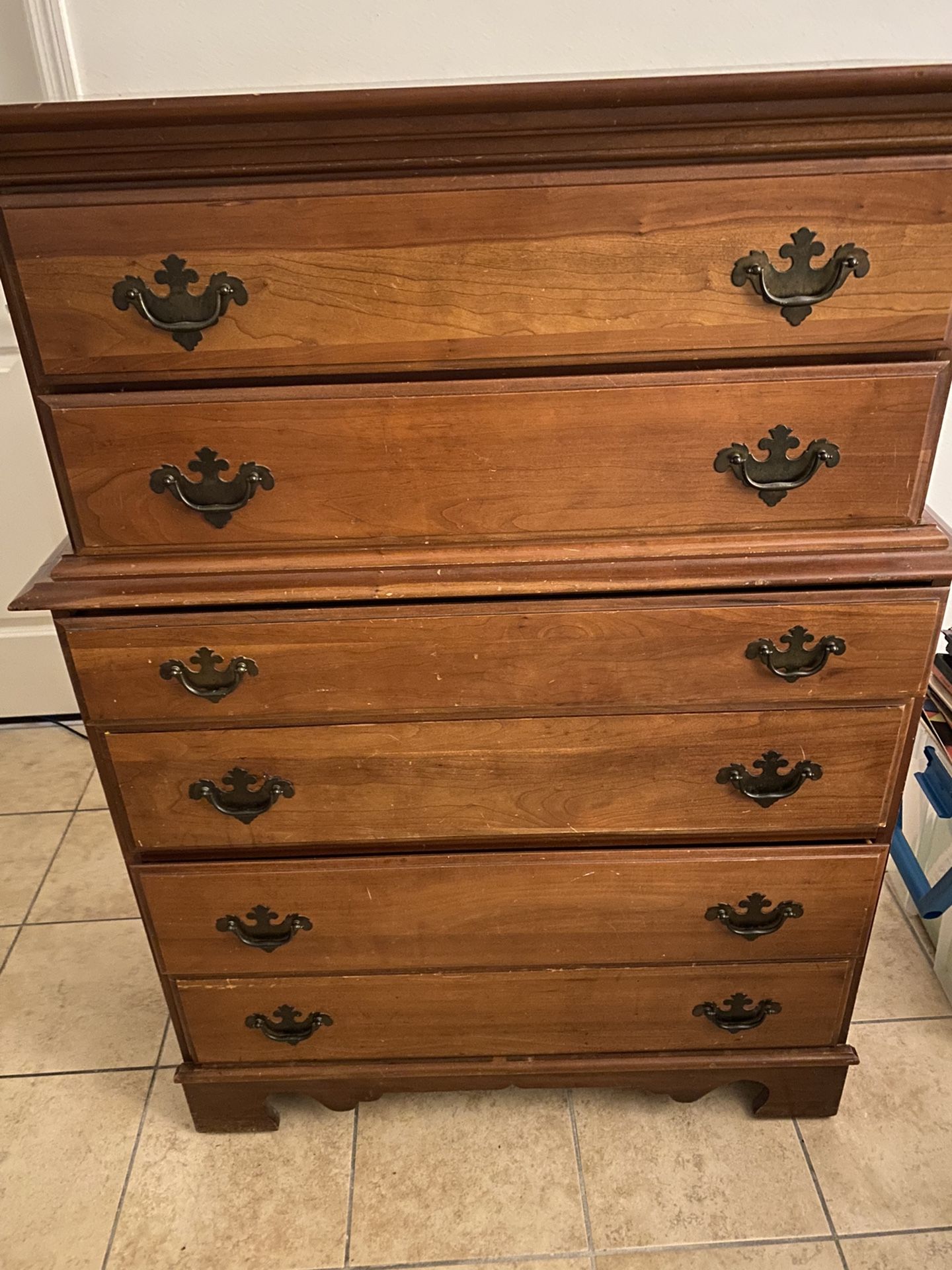 6 Drawers dresser Solid Wood Vintage 