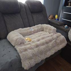 FUNNYFUZZY Calming Dog Bed Mat, Fluffy Fuzzy Couch Cover For Sofa, Furniture Protector With Removable Washable Cover For Small Dogs And Cats (Coffee,3