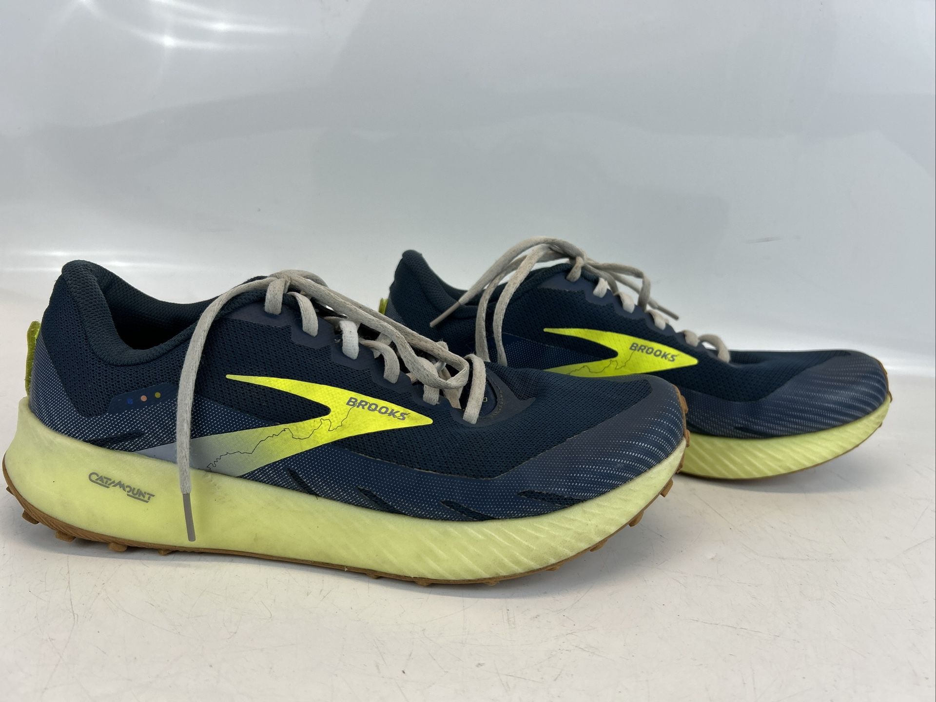 Brooks Men's Catamount Trail Running Shoe Size 11 Blue & Green