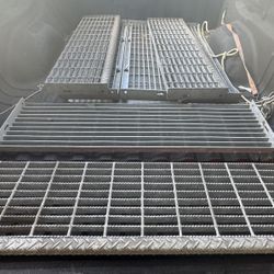Industrial Steel  Grating Stair Threads