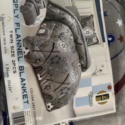 Boys Twin Size Blanket 