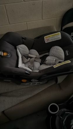 Chicco KeyFit 30 ClearTex Infant Car Seat and Base,