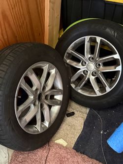 2 Kia Stock Rims & Tires