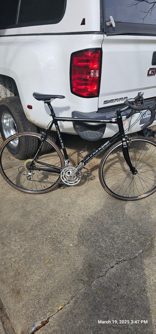 Cannondale Road Bike